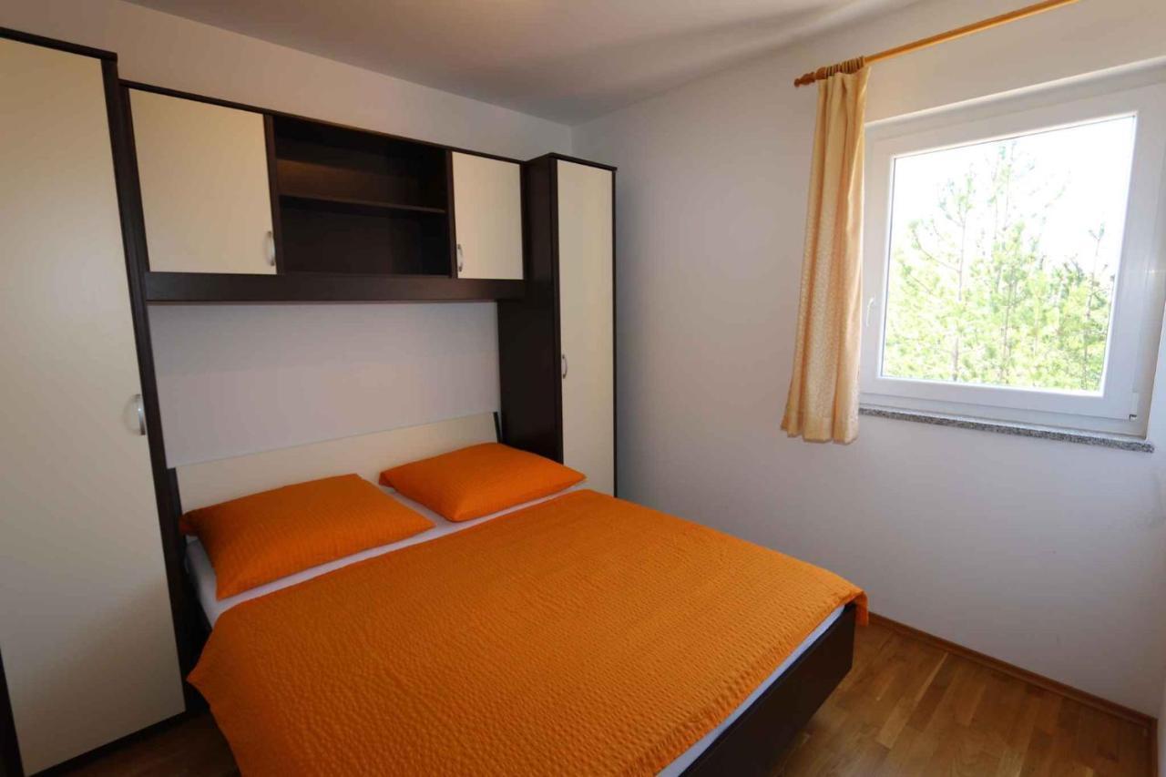 Apartments In Silo/Insel Krk 13430 Exterior photo