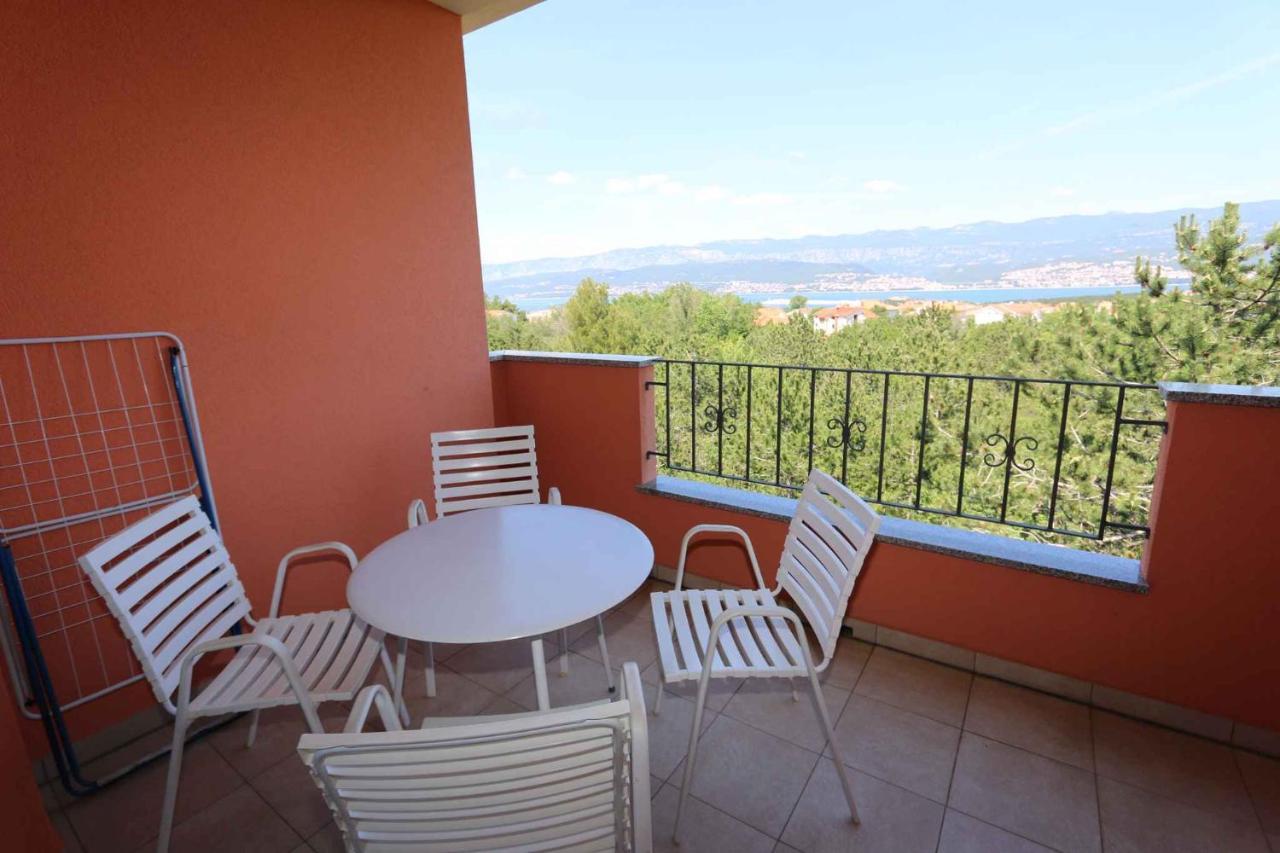 Apartments In Silo/Insel Krk 13430 Exterior photo